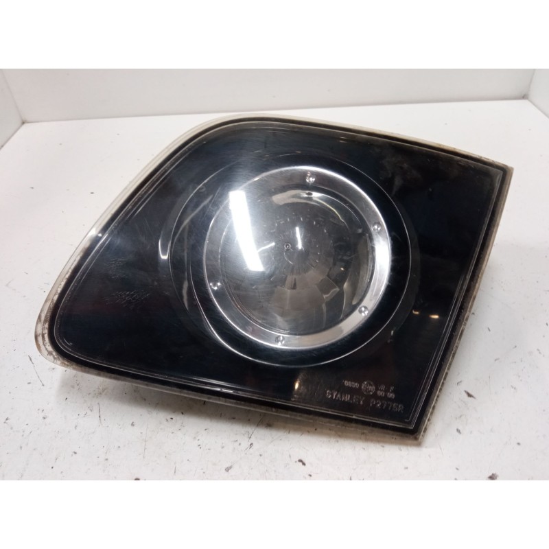 Recambio de piloto trasero porton derecho para mazda 3 sedán (bk) 1.6 di turbo (bk12y) referencia OEM IAM   