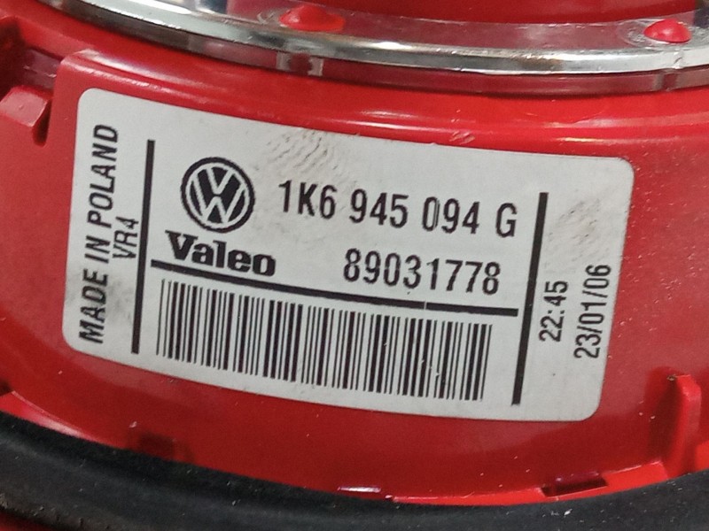Recambio de piloto trasero porton derecho para volkswagen golf v (1k1) 1.9 tdi 4motion referencia OEM IAM 1K6945094G  