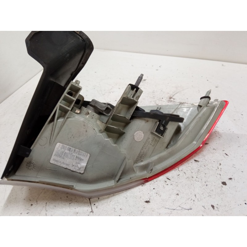 Recambio de piloto trasero izquierdo para renault laguna iii (bt0/1) 1.5 dci (bt00, bt0a, bt0t, bt1j) referencia OEM IAM   