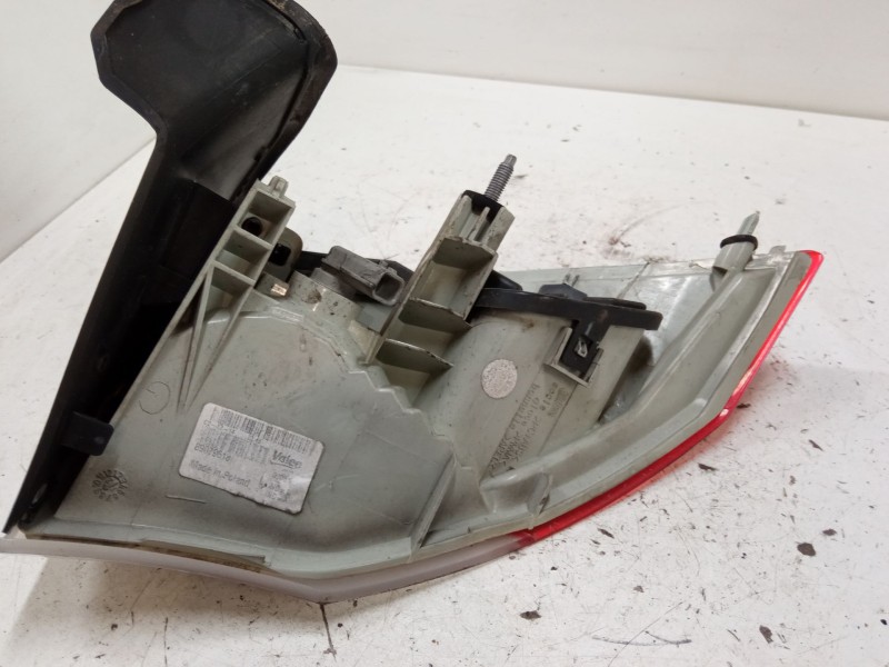 Recambio de piloto trasero izquierdo para renault laguna iii (bt0/1) 1.5 dci (bt00, bt0a, bt0t, bt1j) referencia OEM IAM   