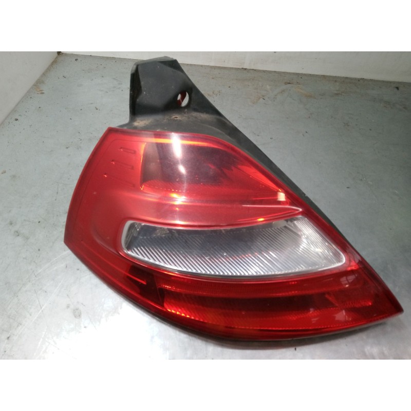 Recambio de piloto trasero izquierdo para renault megane ii (bm0/1_, cm0/1_) 1.5 dci (bm1e, cm1e) referencia OEM IAM 8200413214 