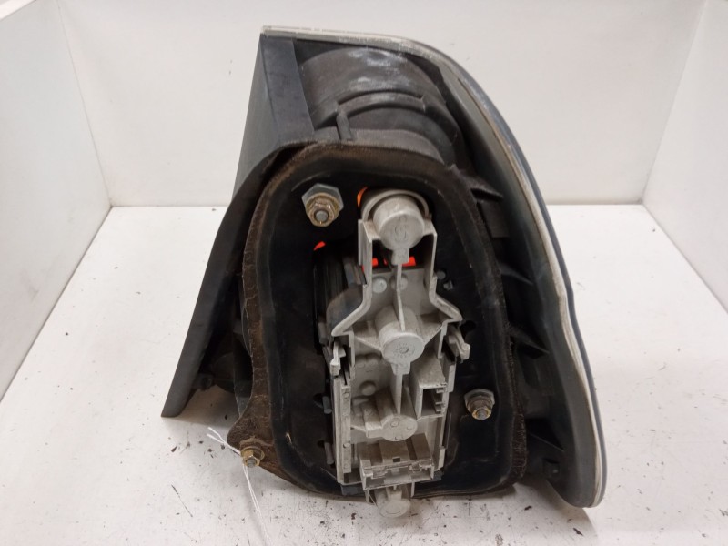 Recambio de piloto trasero izquierdo para bmw 3 compact (e46) 320 td referencia OEM IAM   