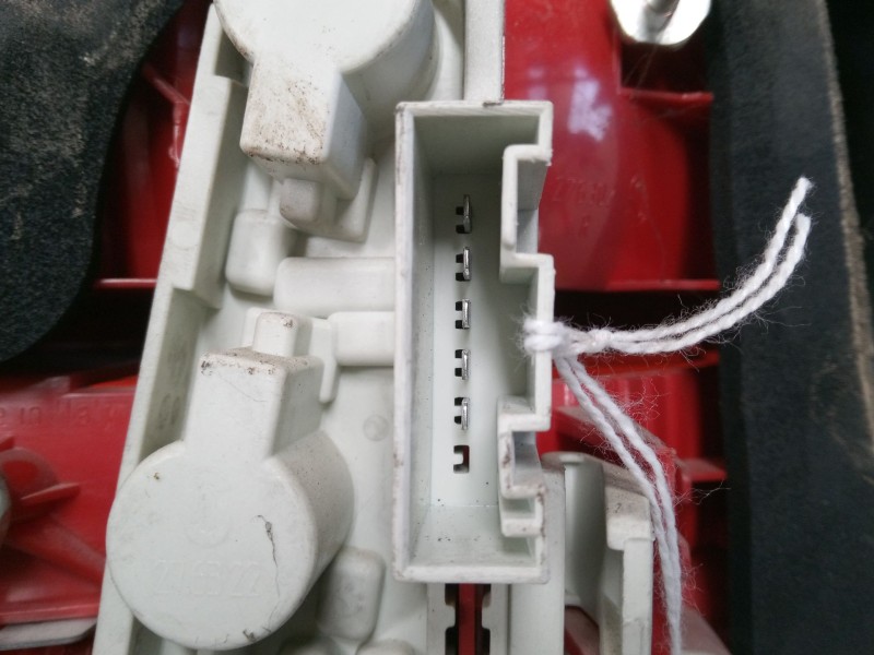 Recambio de piloto trasero derecho para bmw 3 (e90) 320 d referencia OEM IAM   