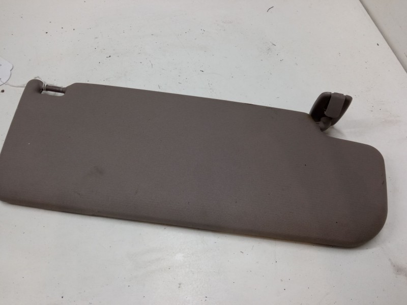 Recambio de parasol izquierdo para volkswagen passat b6 (3c2) 2.0 tdi 16v referencia OEM IAM   