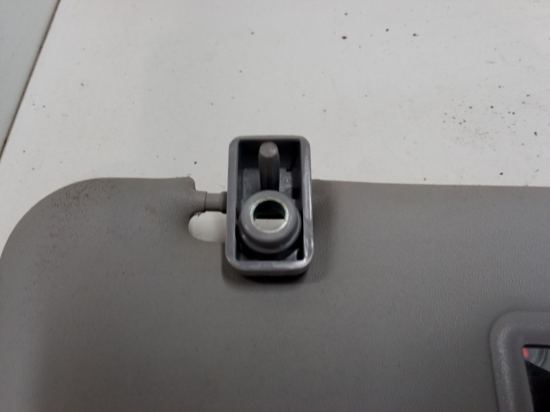 Recambio de parasol derecho para fiat doblo caja/chasis (263_) 1.3 d multijet referencia OEM IAM   
