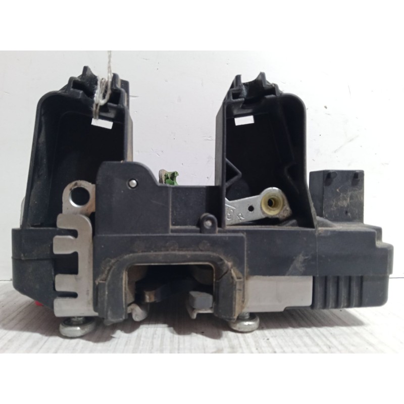 Recambio de cerradura puerta trasera derecha para opel zafira a monospace (t98) 1.6 16v (f75) referencia OEM IAM   