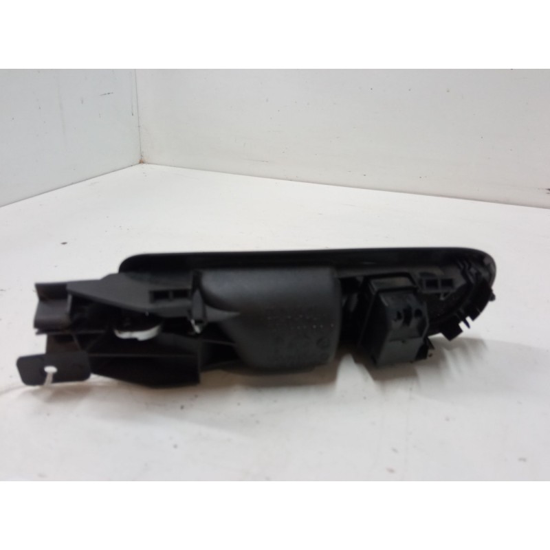 Recambio de maneta interior puerta trasera derecha para volkswagen golf iv (1j1) 1.4 16v referencia OEM IAM   