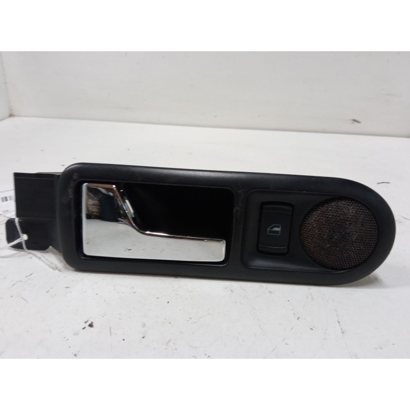 Recambio de maneta interior puerta trasera izquierda para volkswagen golf iv (1j1) 1.4 16v referencia OEM IAM   