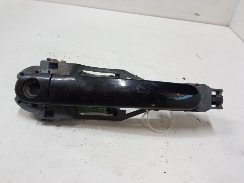 Recambio de maneta exterior delantera izquierda para volkswagen golf iv (1j1) 1.4 16v referencia OEM IAM   