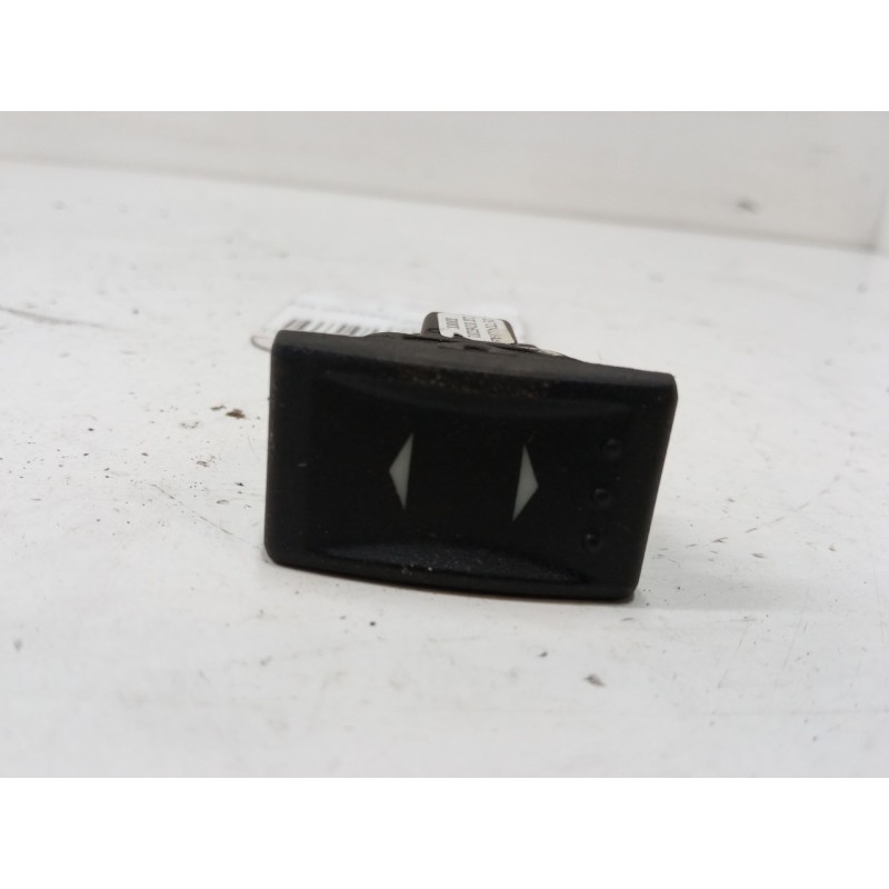 Recambio de mando elevalunas trasero izquierdo para ford mondeo iii sedán (b4y) 2.0 16v tddi / tdci referencia OEM IAM 1S7T14529