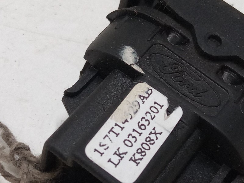Recambio de mando elevalunas trasero izquierdo para ford mondeo iii sedán (b4y) 2.0 16v tddi / tdci referencia OEM IAM 1S7T14529