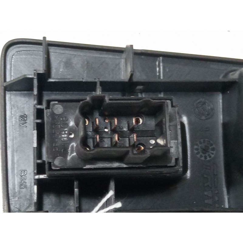 Recambio de mando elevalunas delantero derecho para fiat grande punto (199_) 1.4 16v (199bxg1b, 199axg1b) referencia OEM IAM   