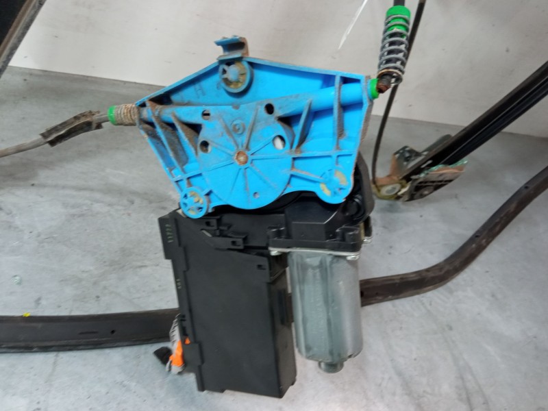 Recambio de elevalunas electrico delantero izquierdo para audi a4 b7 (8ec) 2.0 tdi 16v referencia OEM IAM   