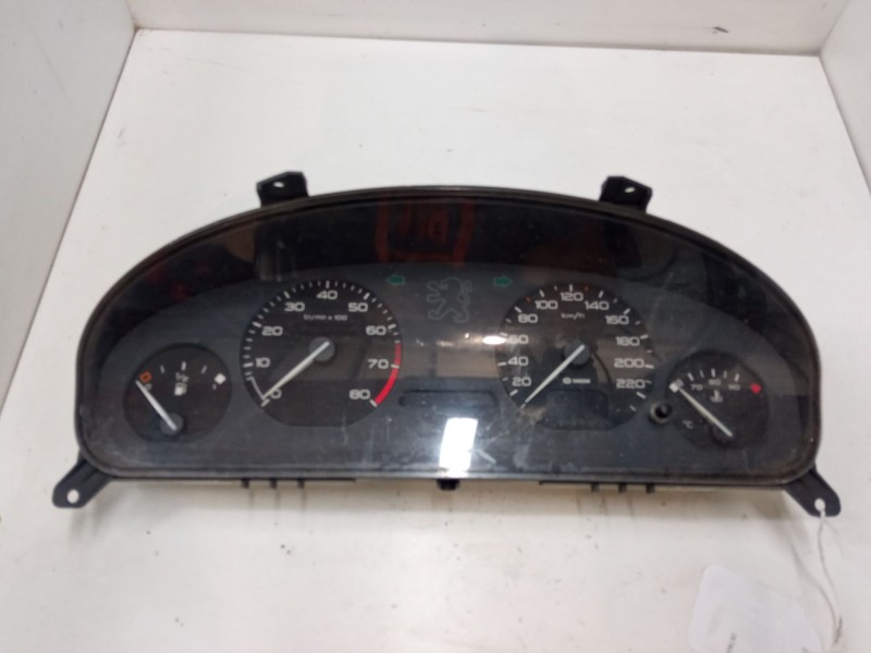 Recambio de cuadro instrumentos para peugeot 406 (8b) 1.8 16v referencia OEM IAM 9617915080H  
