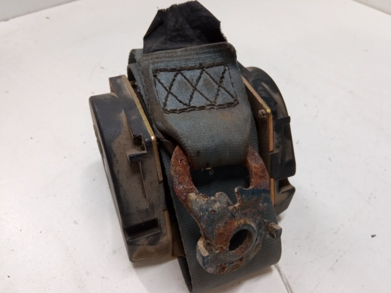 Recambio de cinturon seguridad trasero derecho para renault megane i (ba0/1_) 1.9 dti (ba08, ba0n) referencia OEM IAM   