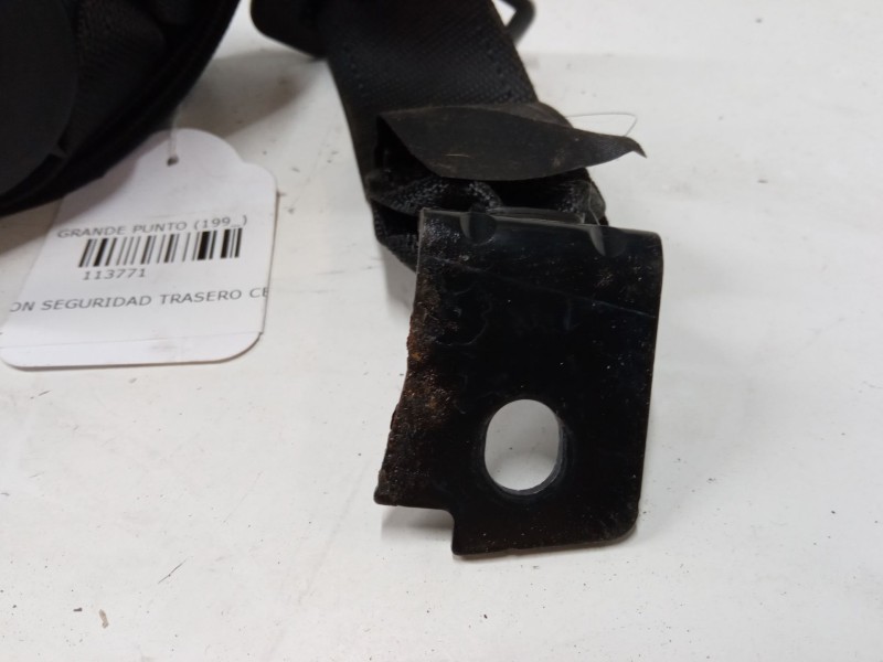 Recambio de cinturon seguridad trasero central para fiat grande punto (199_) 1.4 16v (199bxg1b, 199axg1b) referencia OEM IAM   