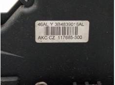 Recambio de cerradura puerta trasera derecha para volkswagen golf iv (1j1) 1.4 16v referencia OEM IAM    2