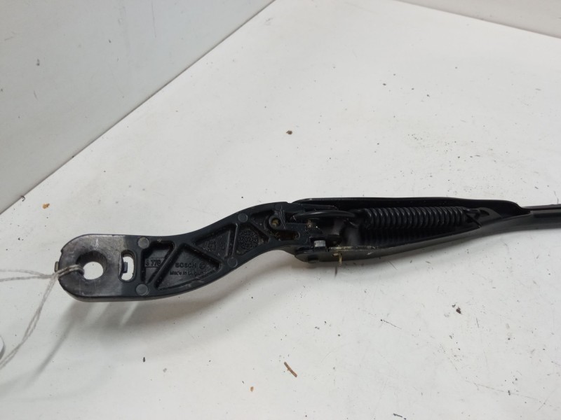 Recambio de brazo limpia delantero izquierdo para mercedes-benz clase e (w211) e 270 cdi (211.016) referencia OEM IAM   