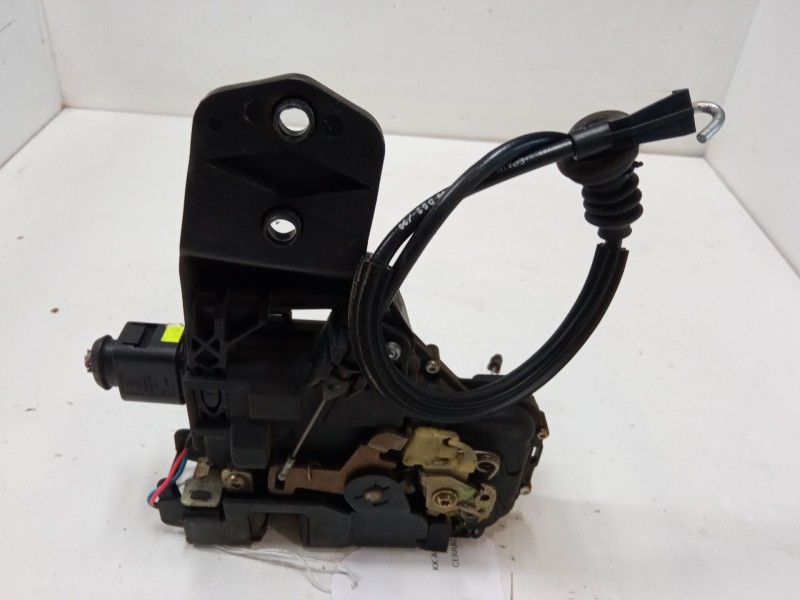 Recambio de cerradura puerta delantera derecha para volkswagen golf iv (1j1) 1.4 16v referencia OEM IAM   