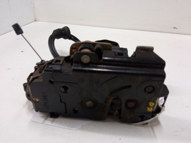 Recambio de cerradura puerta delantera derecha para volkswagen golf iv (1j1) 1.4 16v referencia OEM IAM   