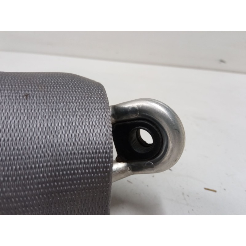 Recambio de anclaje cinturon trasero izquierdo para mercedes-benz clase e (w210) e 320 (210.055) referencia OEM IAM   