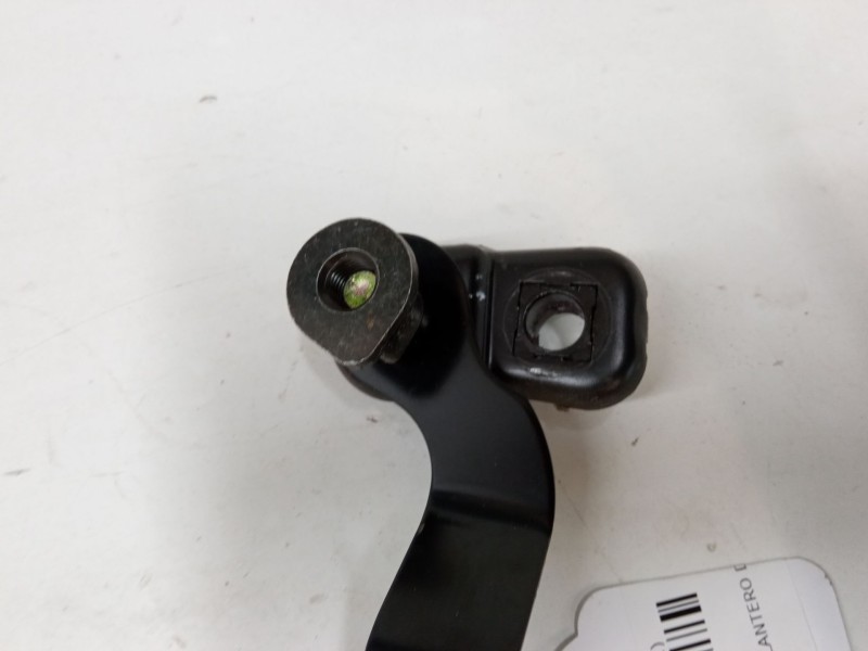 Recambio de anclaje cinturon delantero derecho para volkswagen golf iv (1j1) 1.4 16v referencia OEM IAM   