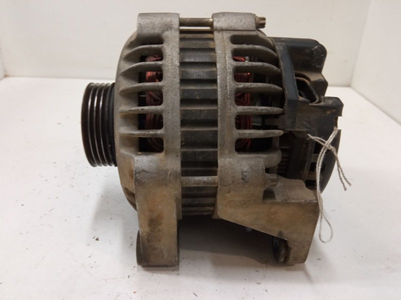 Recambio de alternador para renault clio ii (bb_, cb_) 1.2 (bb0a, bb0f, bb10, bb1k, bb28, bb2d, bb2h, cb0a,... referencia OEM IA
