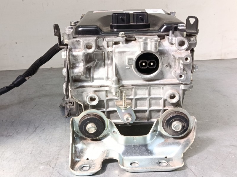 Recambio de inversor para toyota corolla station wagon (_e21_) 1.8 hybrid (zwe211) referencia OEM IAM G920047390 2321004450 