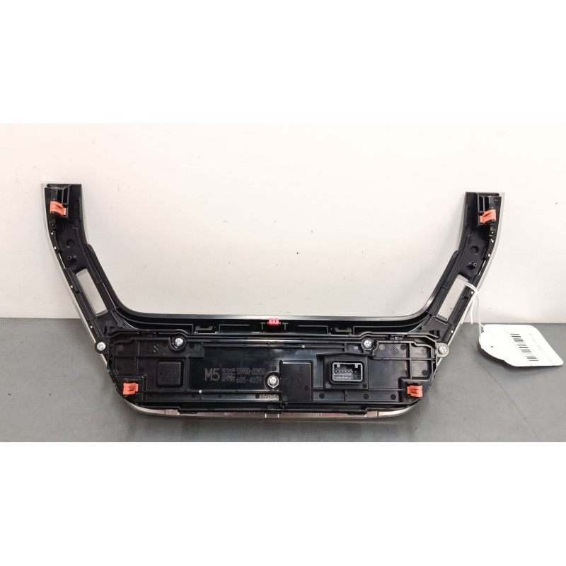 Recambio de mando climatizador para toyota corolla station wagon (_e21_) 1.8 hybrid (zwe211) referencia OEM IAM 5590002M50  
