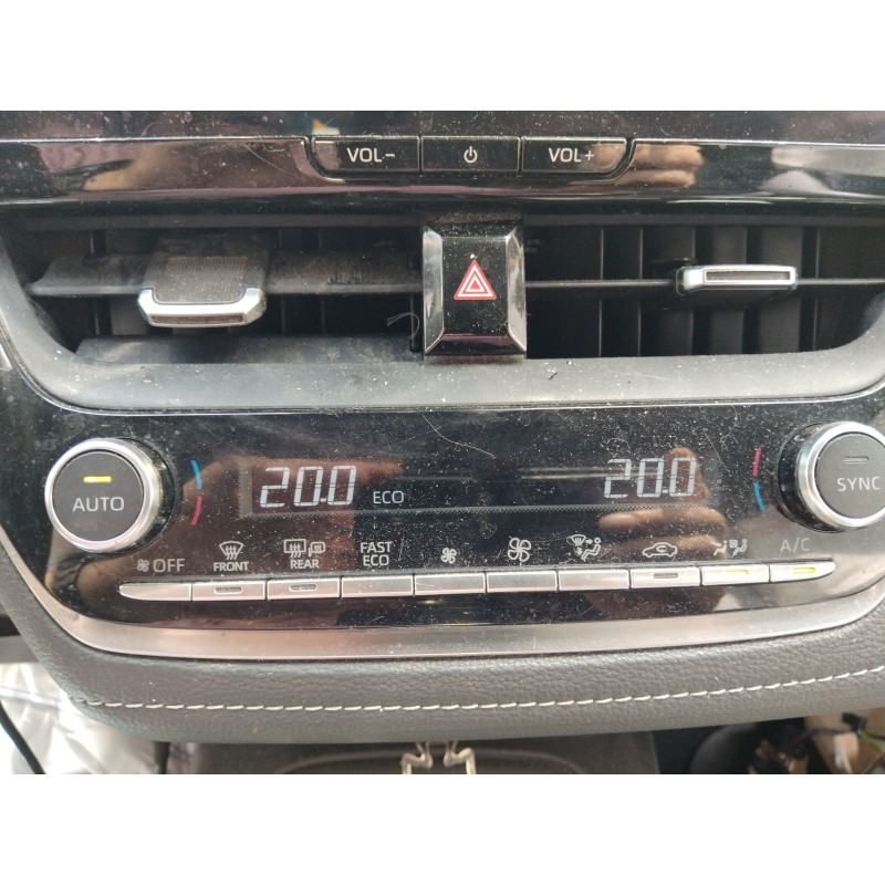 Recambio de mando climatizador para toyota corolla station wagon (_e21_) 1.8 hybrid (zwe211) referencia OEM IAM 5590002M50  