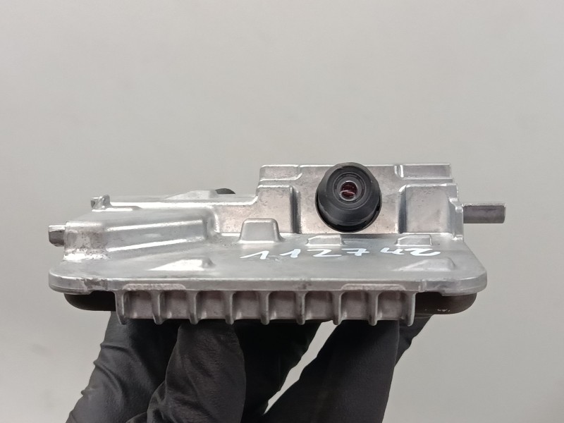 Recambio de camara vision delantera para toyota corolla station wagon (_e21_) 1.8 hybrid (zwe211) referencia OEM IAM 8646C12060 