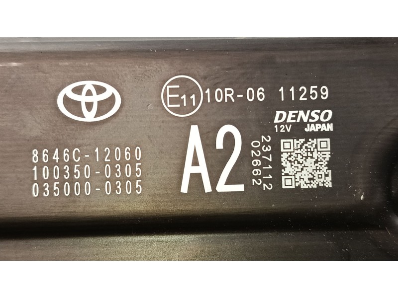 Recambio de camara vision delantera para toyota corolla station wagon (_e21_) 1.8 hybrid (zwe211) referencia OEM IAM 8646C12060 