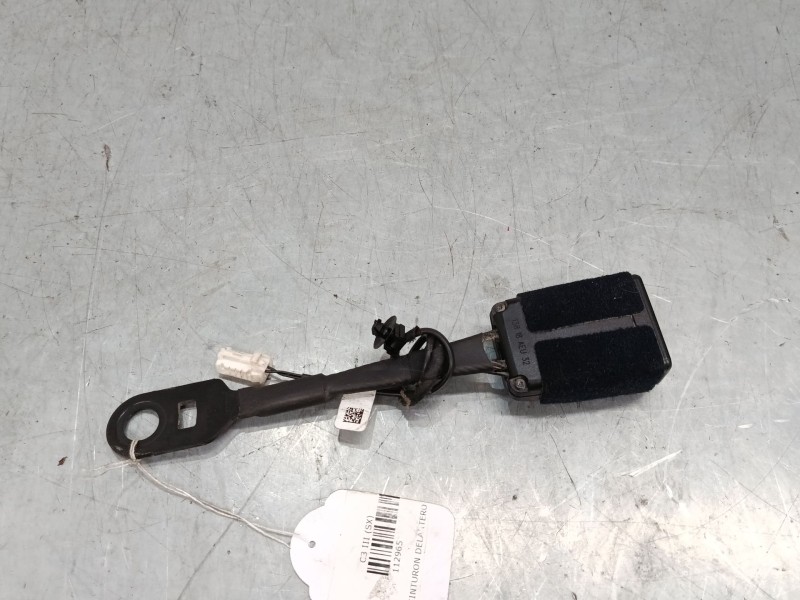 Recambio de anclaje cinturon delantero izquierdo para citroën c3 iii (sx) 1.2 vti 82 referencia OEM IAM   