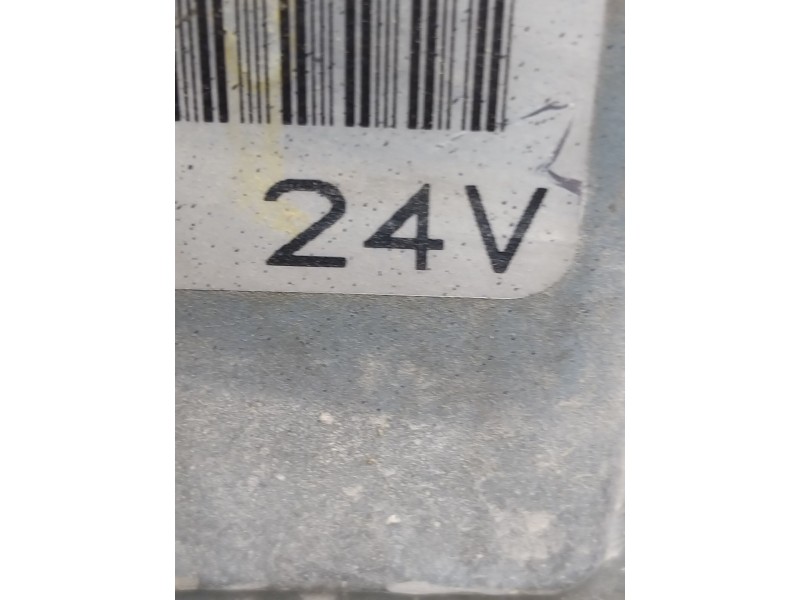 Recambio de centralita motor uce para renault renault 18012nb 180.12-b referencia OEM IAM 5010550351 0281010966 28RTF000