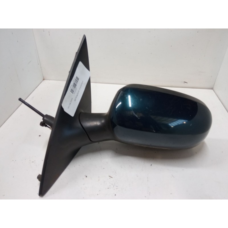 Recambio de retrovisor izquierdo para opel corsa c (x01) 1.2 twinport (f08, f68) referencia OEM IAM   