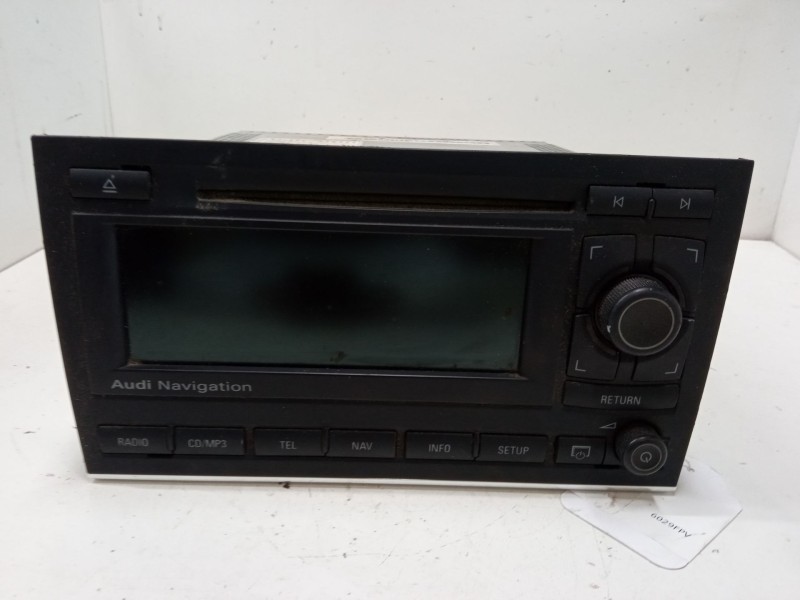 Recambio de radio para audi a4 b7 (8ec) 2.0 tdi 16v referencia OEM IAM 8E0035192S  