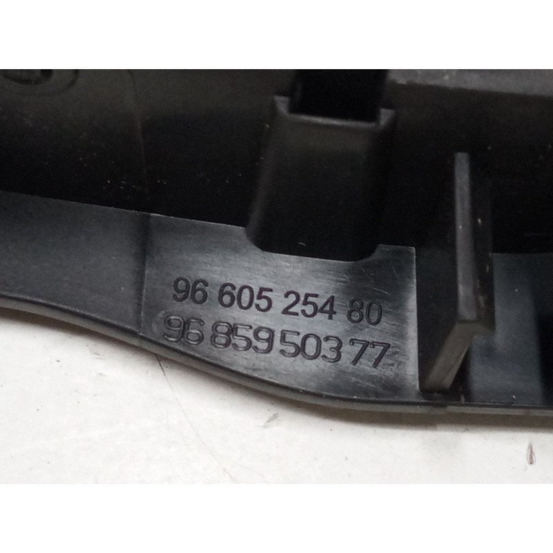 Recambio de maneta interior puerta delantera izquierda para citroën c4 ii (nc_) 1.6 hdi 90 referencia OEM IAM 9660525480  