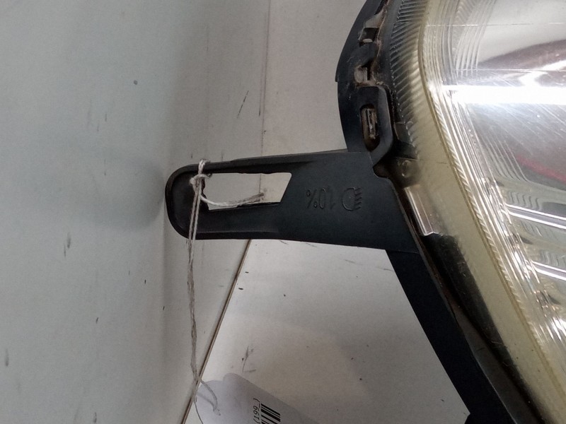 Recambio de faro izquierdo para fiat grande punto (199_) 1.4 16v (199bxg1b, 199axg1b) referencia OEM IAM   