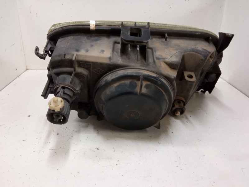 Recambio de faro izquierdo para renault megane i (ba0/1_) 1.9 dti (ba08, ba0n) referencia OEM IAM   