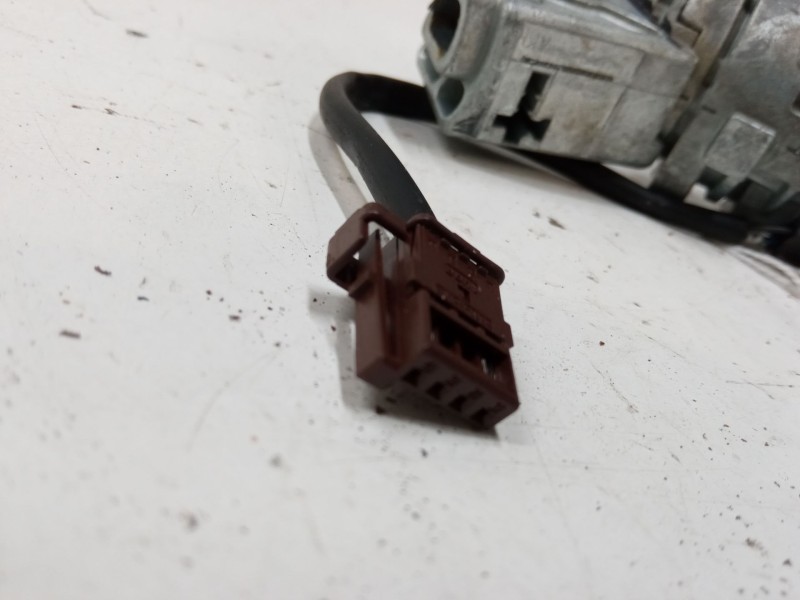 Recambio de clausor para citroën c4 ii (nc_) 1.6 hdi 90 referencia OEM IAM 9663123380  