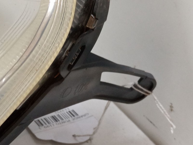 Recambio de faro derecho para fiat grande punto (199_) 1.4 16v (199bxg1b, 199axg1b) referencia OEM IAM   