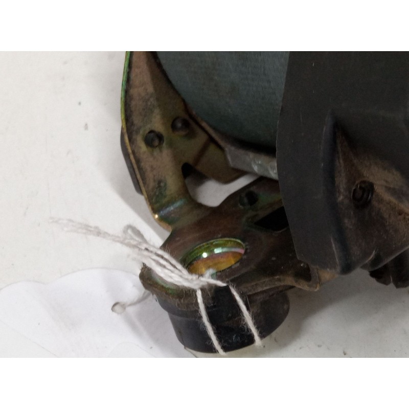 Recambio de cinturon seguridad trasero central para renault megane i (ba0/1_) 1.9 dti (ba08, ba0n) referencia OEM IAM   