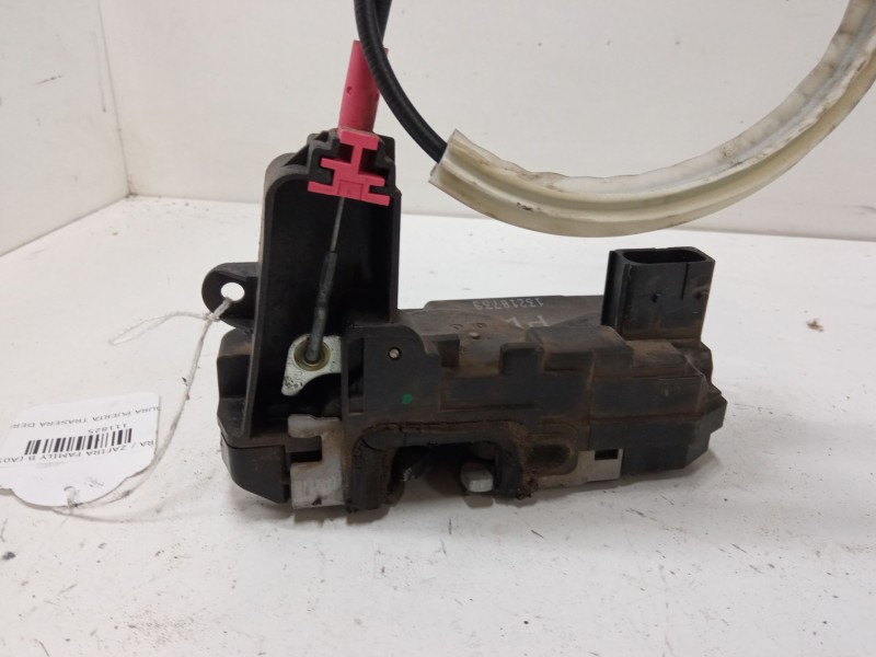 Recambio de cerradura puerta trasera derecha para opel zafira / zafira family b (a05) 1.7 cdti (m75) referencia OEM IAM   