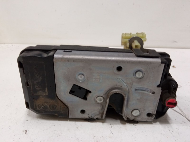 Recambio de cerradura puerta trasera derecha para opel zafira / zafira family b (a05) 1.7 cdti (m75) referencia OEM IAM   