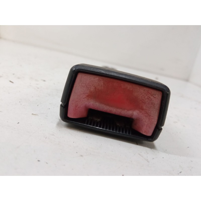 Recambio de anclaje cinturon delantero derecho para fiat doblo furgoneta/monovolumen (223_) 1.3 d multijet referencia OEM IAM   