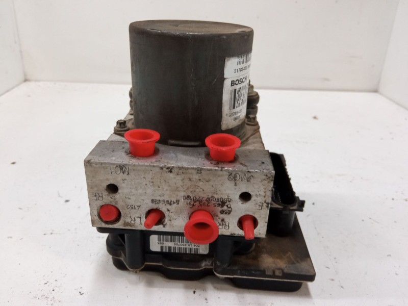 Recambio de abs para fiat grande punto (199_) 1.4 16v (199bxg1b, 199axg1b) referencia OEM IAM 0265950628  