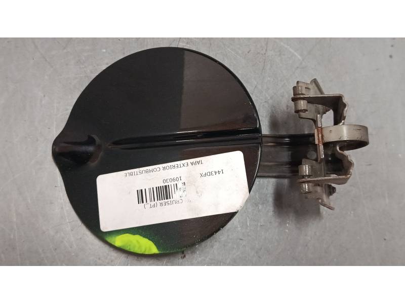 TAPA EXTERIOR COMBUSTIBLE 