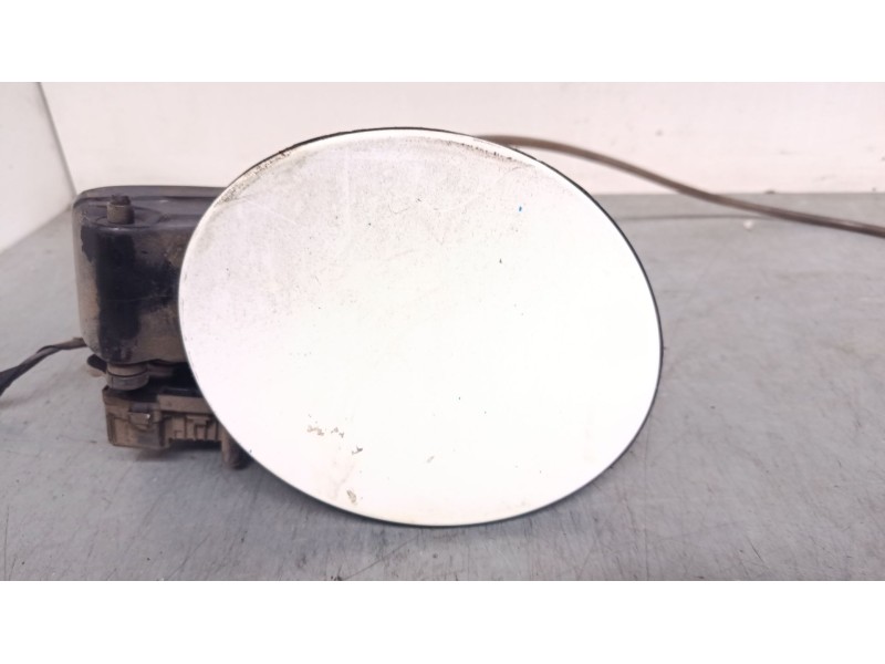 Recambio de tapa exterior combustible para land rover range rover evoque (l538) 2.0 d referencia OEM IAM   
