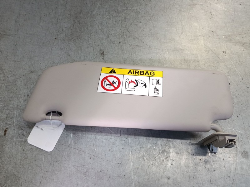 Recambio de parasol derecho para citroën c3 iii (sx) 1.2 vti 82 referencia OEM IAM   