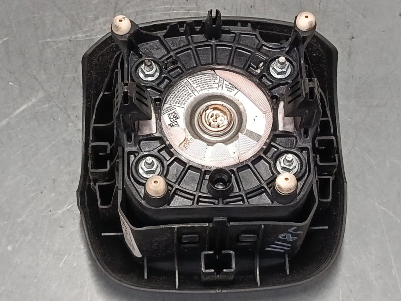 Recambio de airbag volante para citroën c3 iii (sx) 1.2 vti 82 referencia OEM IAM 98128997ZD  